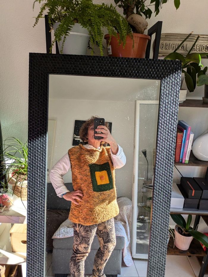 Grand pull sans manches fait main XL - photo numéro 9