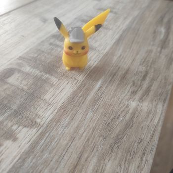 Figurine pokémon wct détective pikachu