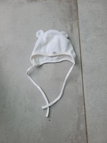 Bonnet bonnet ebeb avec ficelle