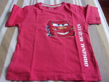 tee shirt Disney Cars taille 3/4 ans