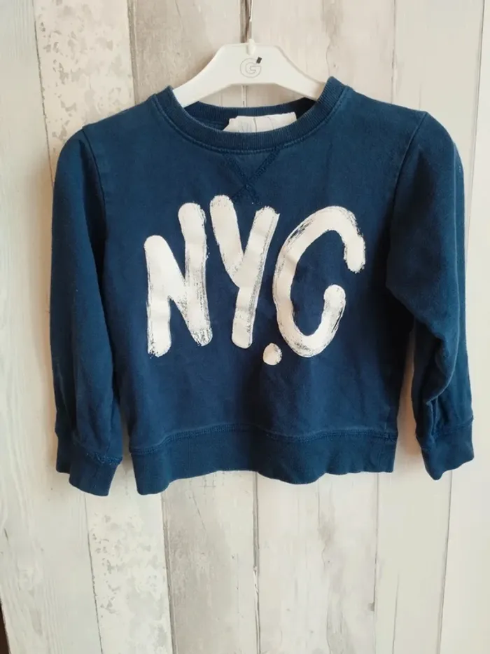 Pull garçon 4 à 6 ans