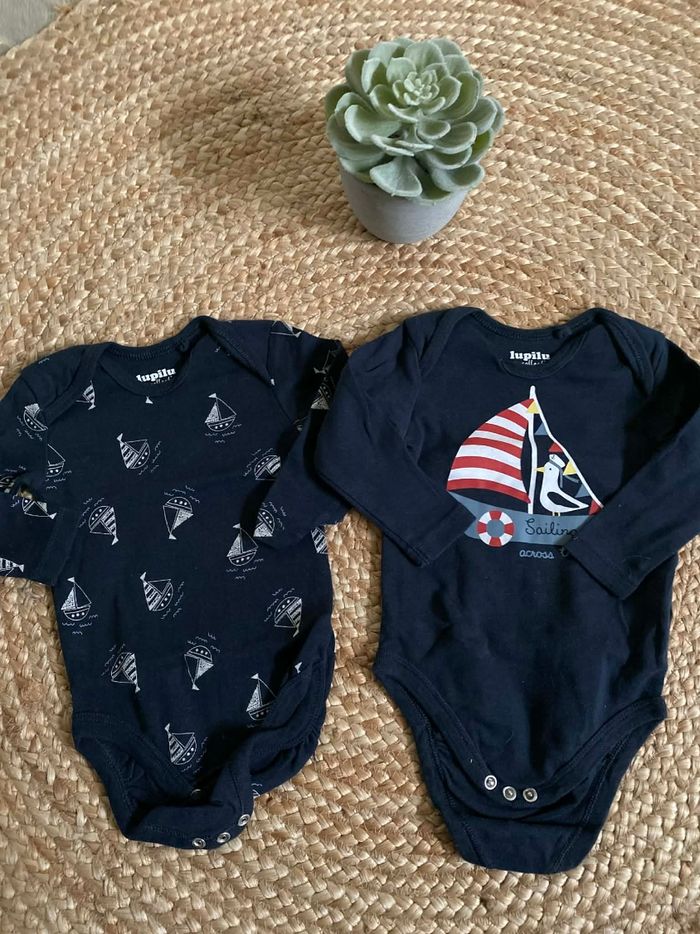 Lot de 5 bodies ml 2/6 mois - photo numéro 4