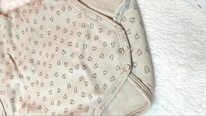 2 bodies - photo numéro 4