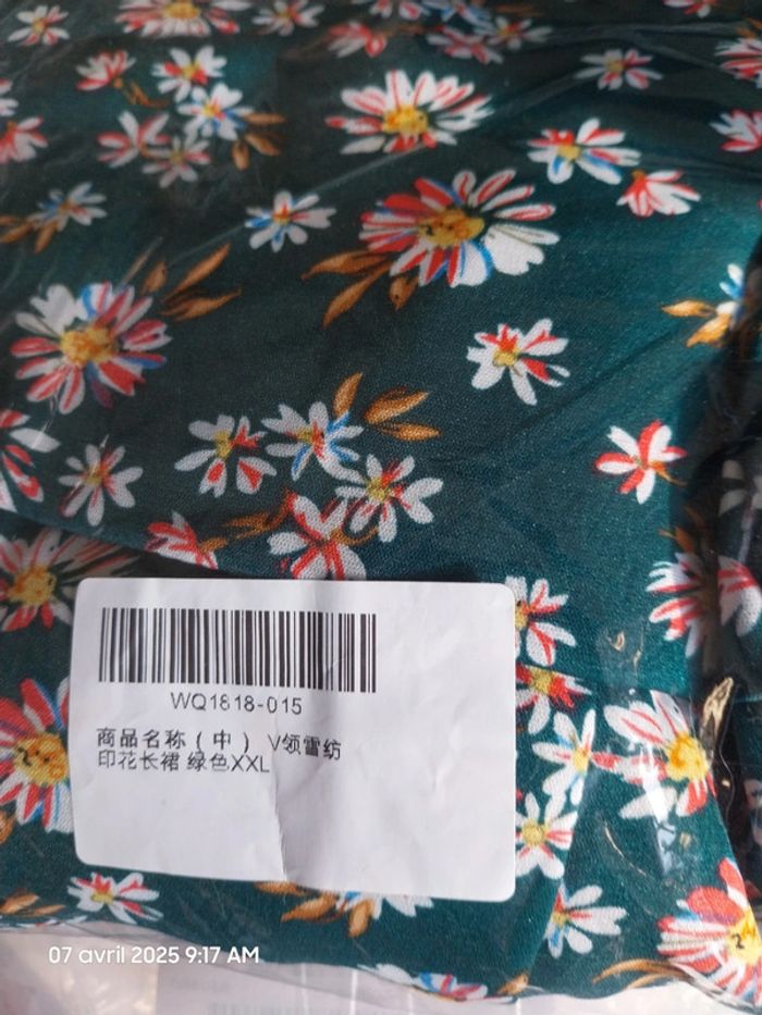 Robe Maxi Portefeuille Fleurie à Volants - Vert / XXL - Princesse fleurie - photo numéro 7