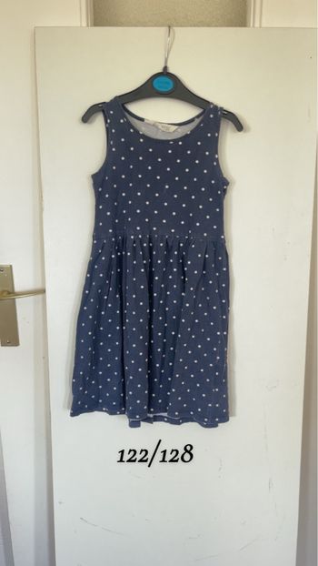 Robe fille 122/128
