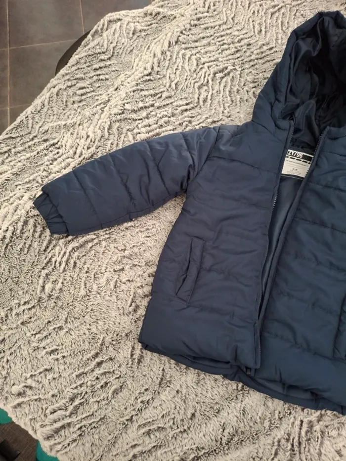 Manteau neuf - photo numéro 2