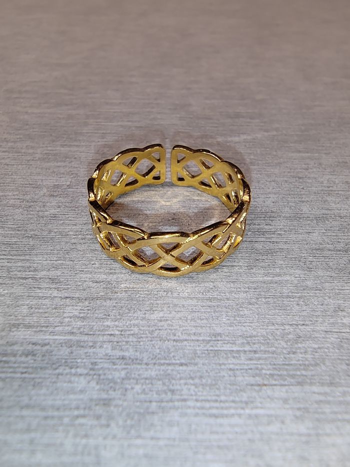 Bague - photo numéro 1