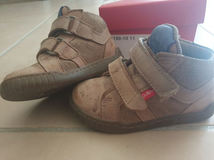 Chaussures Kickers taille 23 garçon hiver cuir - photo numéro 2
