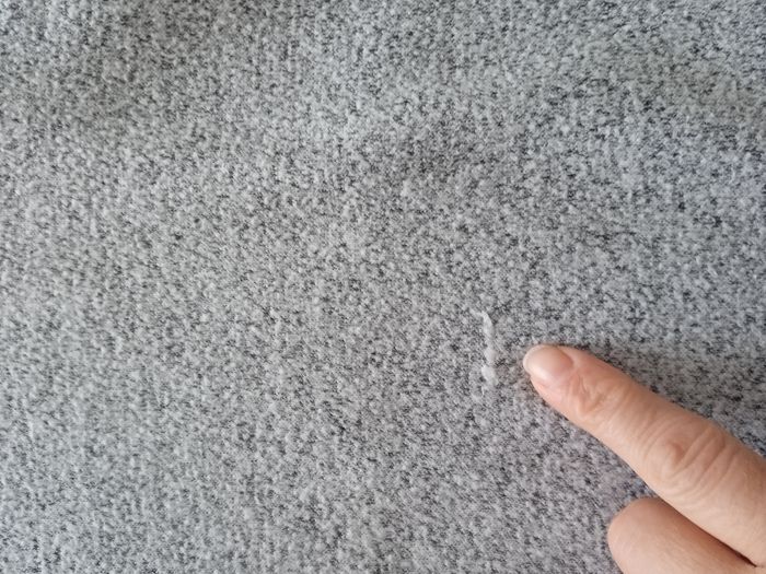 Pull gris sequin Kiabi 12 ans - photo numéro 6