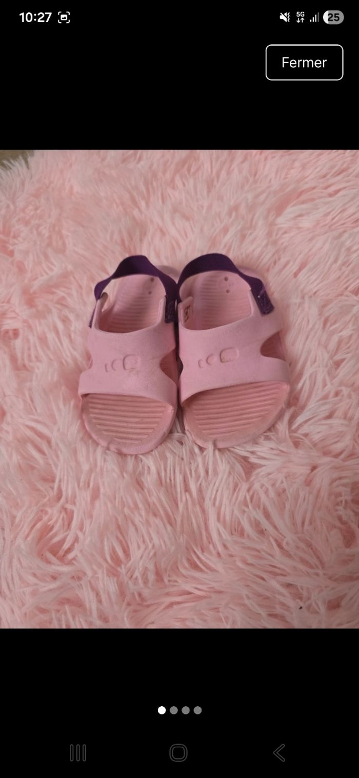 Paire de sandale taille19 décathlon - photo numéro 1