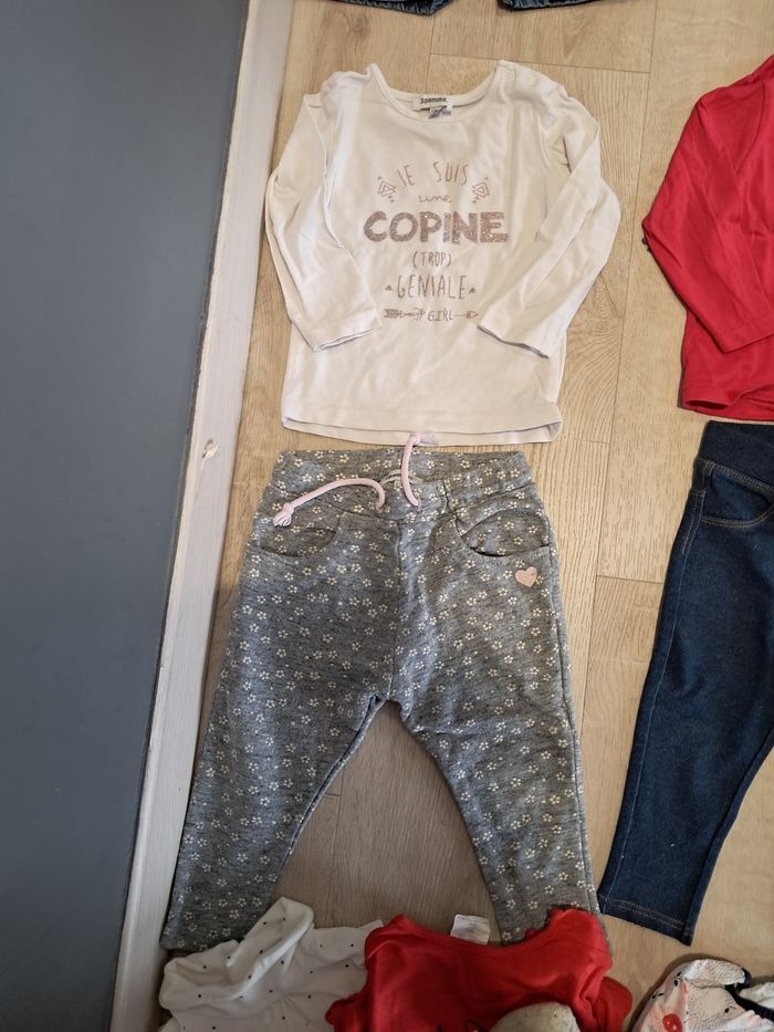 Gros lot de vêtements 12mois neufs et tbe - photo numéro 5