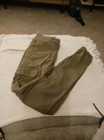 Pantalon cargo taille 34