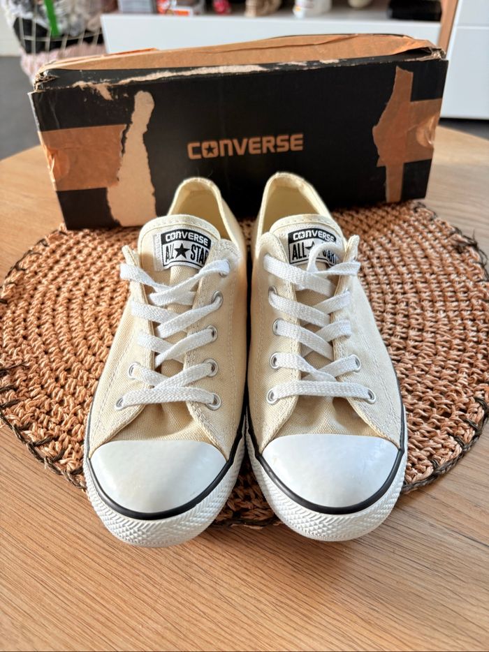 Converse - photo numéro 2