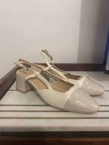 Escarpins Slingback style Jonak, taille 36, beige et gris clair