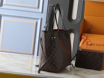 Louis Ⅴuitton  Neverfull  M40995