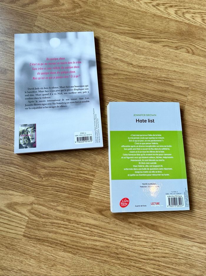 Lot 2 livres de Jennifer Brown - photo numéro 2