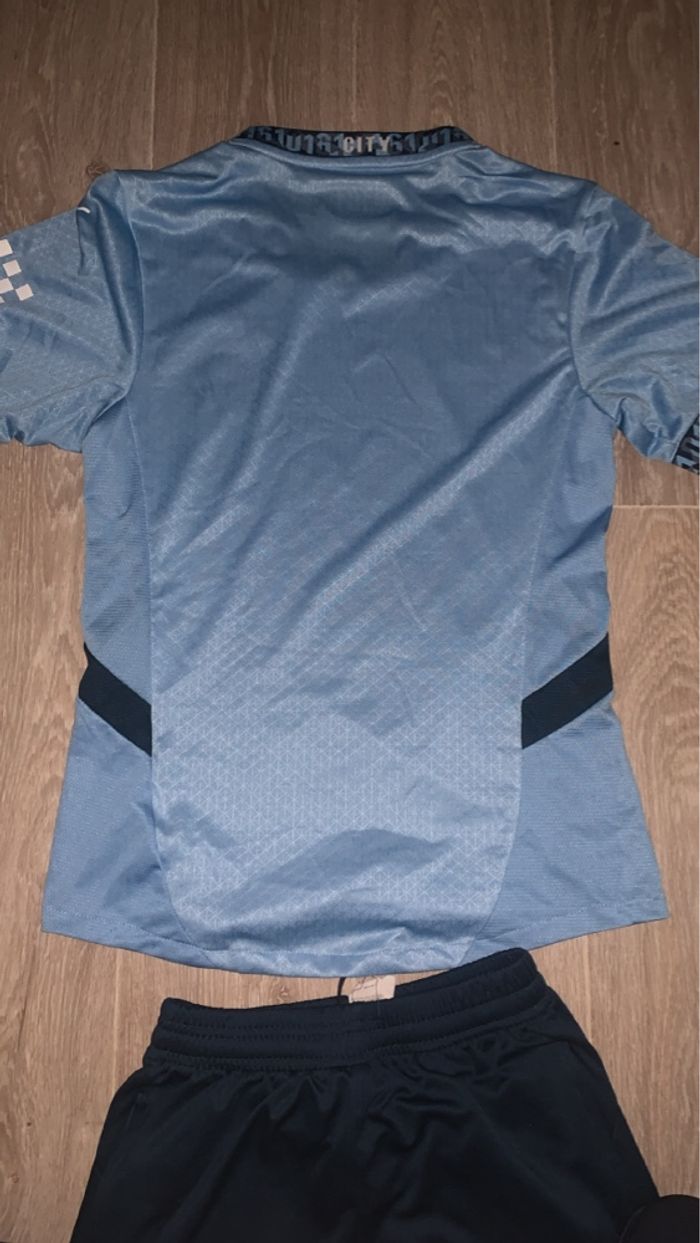 Ensemble Manchester City Puma - photo numéro 10