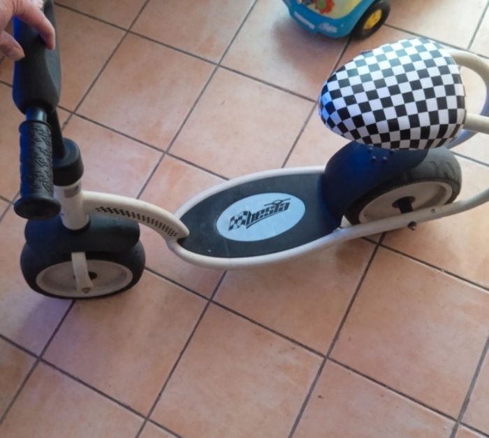 Trotinette avec siège 3à7 ans - photo numéro 5