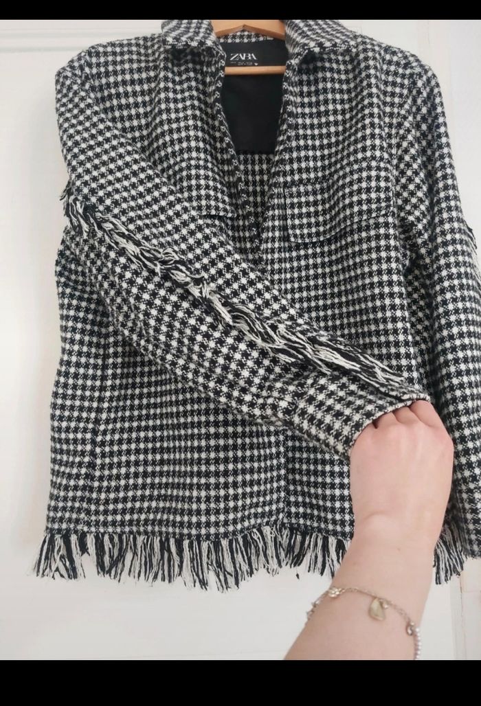 Veste Zara  motif pieds de poule à franges - photo numéro 3