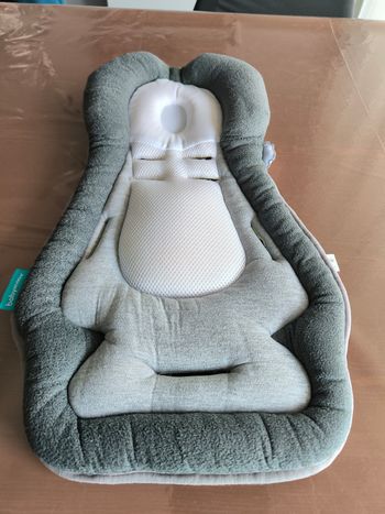 Coussin réducteur morphologique babymoov très bon état 