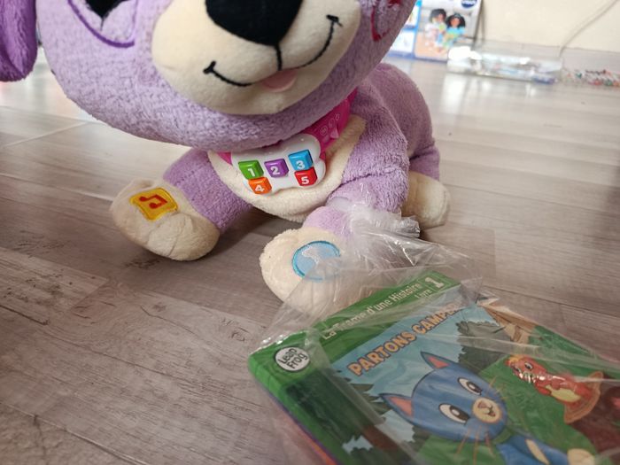 Chien violette, peluche interactive - photo numéro 2