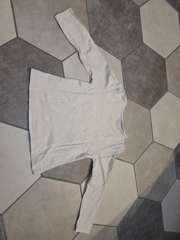 T-shirt Ml kiabi 5ans - photo numéro 4