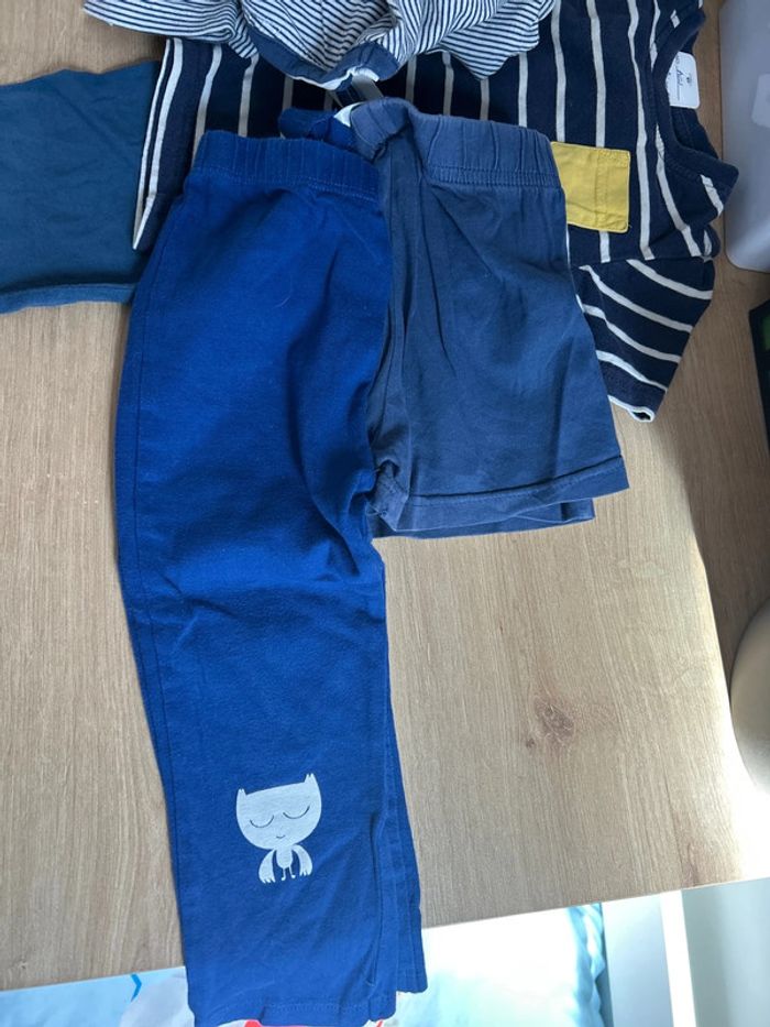 Lot pyjamas - photo numéro 3