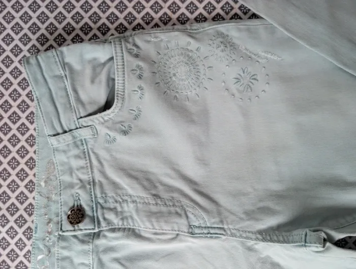 Jean Desigual femme T40 - photo numéro 2