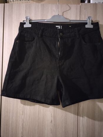 Short femme taille 44 