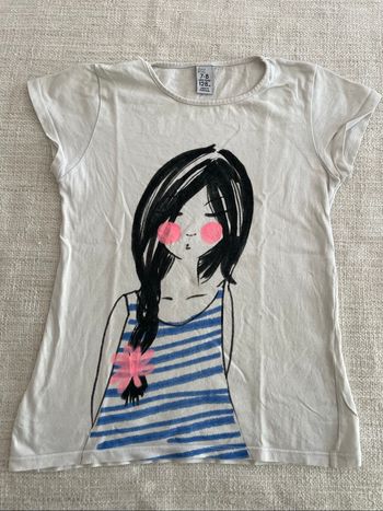 Superbe teeshirt Taille 7/8 ans