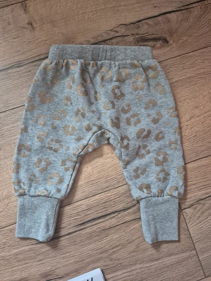 🌟 Lot bébé fille 12 mois / 74 cm Hauts & pantalons fun - photo numéro 5