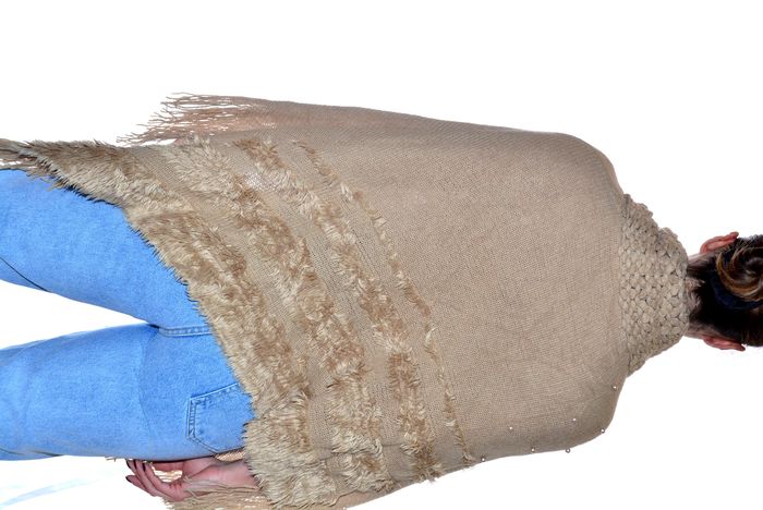 Poncho beige uni perlé col roulé taille Unique asymétrique - photo numéro 3
