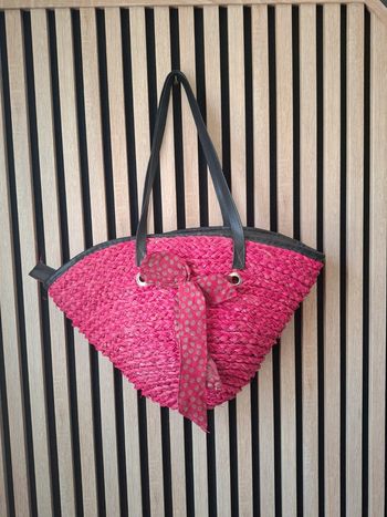 Sac cabat bandoulière rotin maille rose fushia