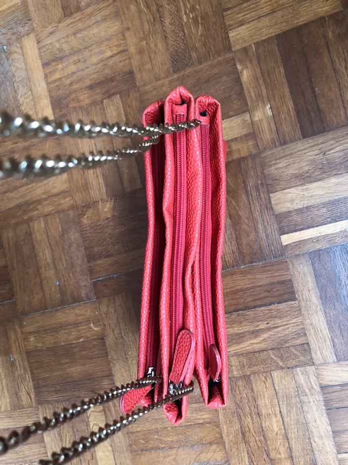 Sac rouge à chaînes Primark - photo numéro 3