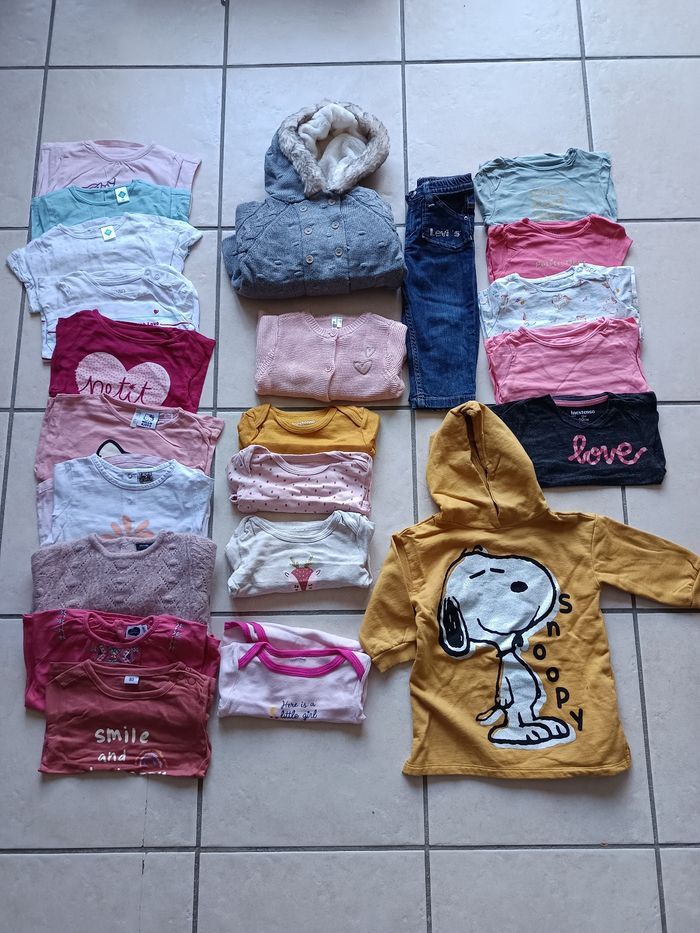 Lot vêtements fille 12 mois multimarques