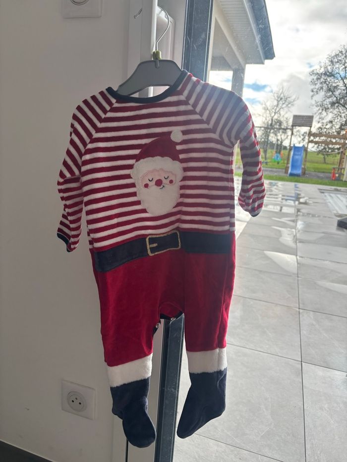 Lot de 6 Pyjamas de Noël 6 mois - photo numéro 6