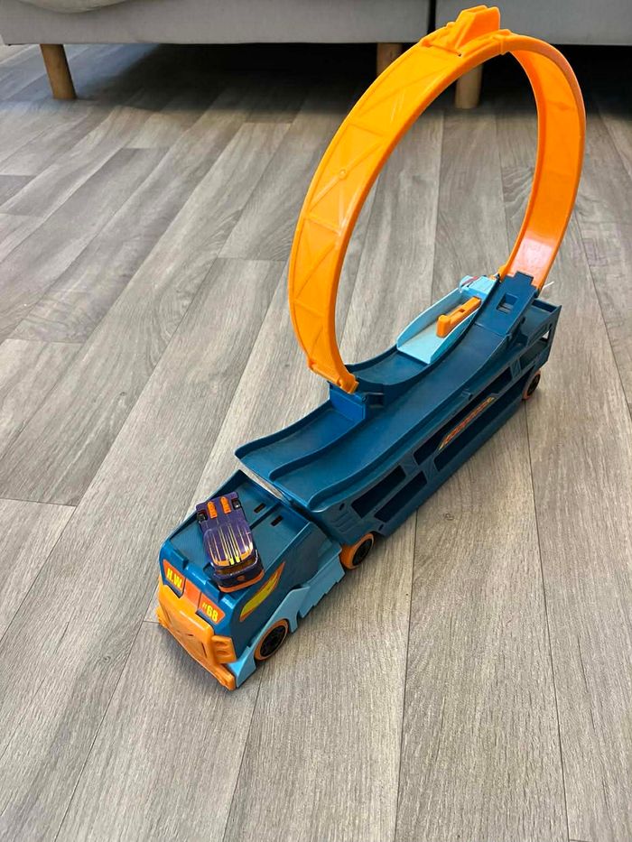 Camion circuit - photo numéro 2