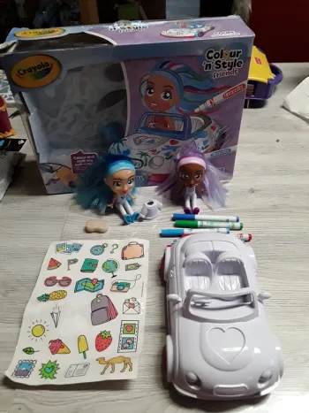 Figurines à colorier