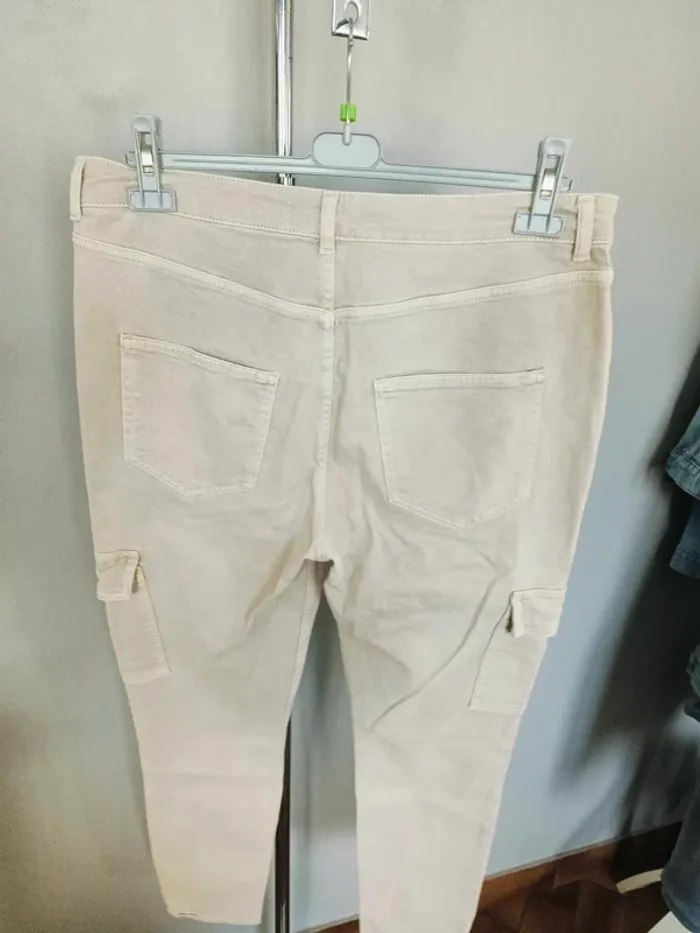 cargo beige - photo numéro 4