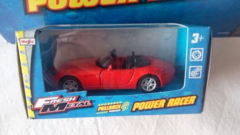 BMW Z8 ROUGE FRESH METAL POWER RACER ECHELLE 1/38 MAISTO 