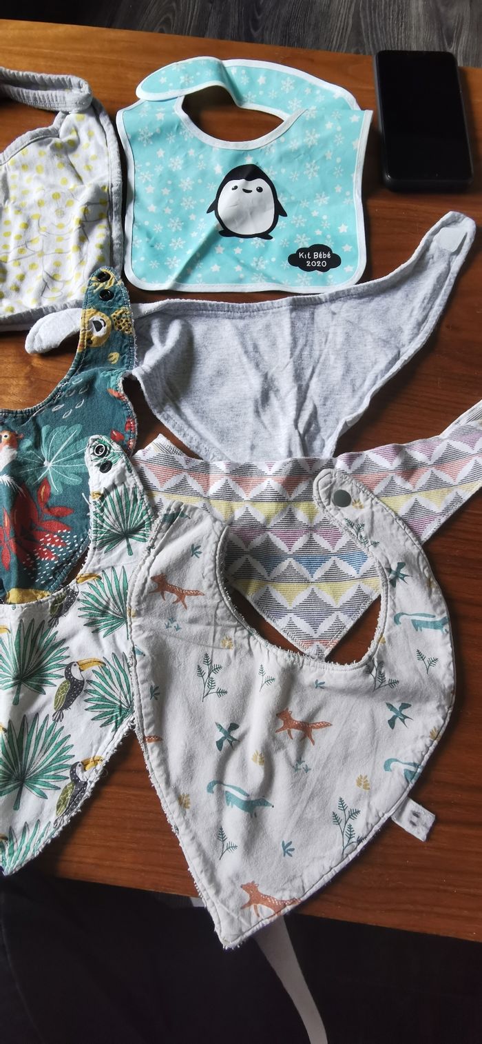 Lot 12 bavoirs 0 18 mois - photo numéro 4