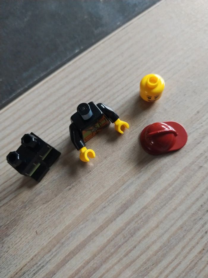 Lego city minifig pompier femme cty0434 - photo numéro 5