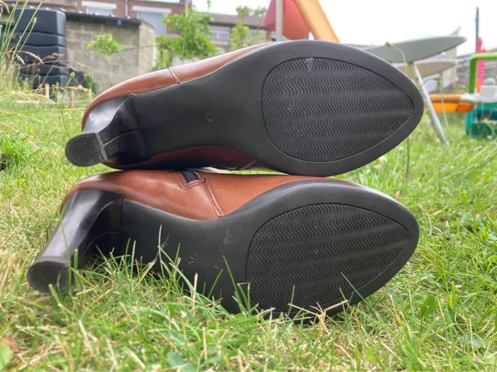 Bottines à talon cuir cognac pointure 36 - photo numéro 6