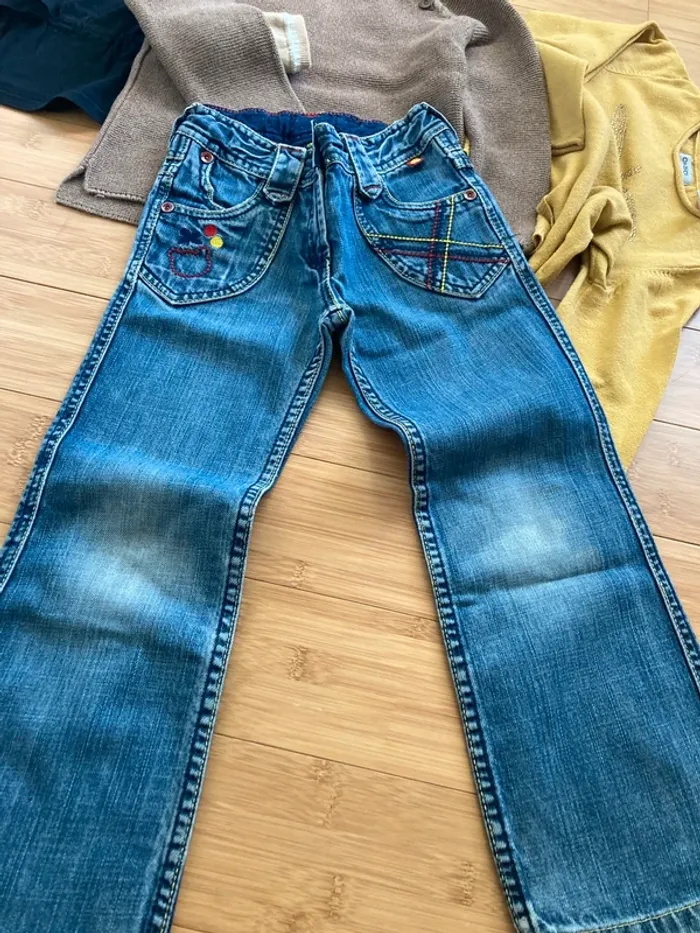 5 ans - Lot de 27 pièces de vêtements sans gros défauts majeurs et de bonne qualité - photo numéro 7