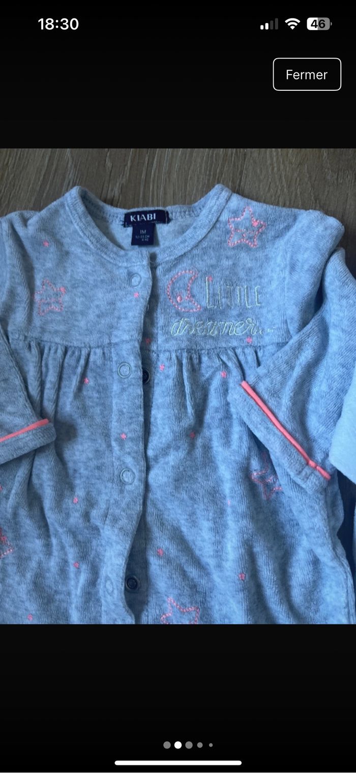 Lot 2 pyjamas velours kiabi 1mois - photo numéro 2