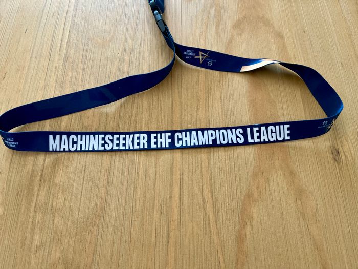 Tour de cou - Neuf - photo numéro 2