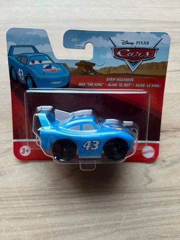Voiture Disney Mattel Cars The King en metal 1/55
Neuf