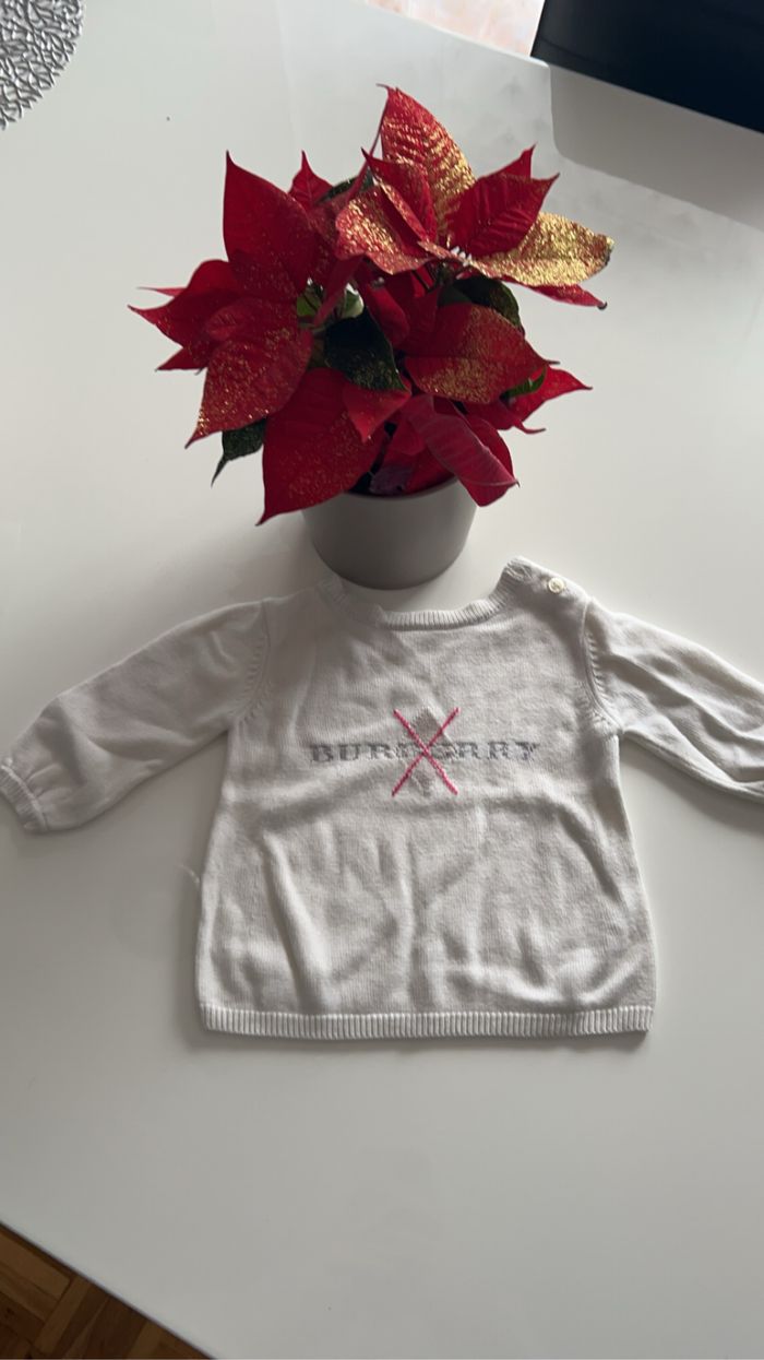 Pull Burberry 6 mois