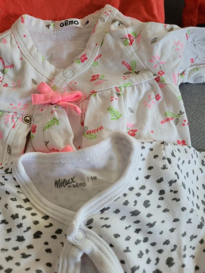 Lot pyjama leger - photo numéro 2