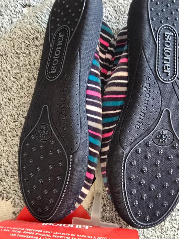 Chaussons ballerines Isotoner rayés multicolore – T.37 – Neufs avec étiquette - photo numéro 3